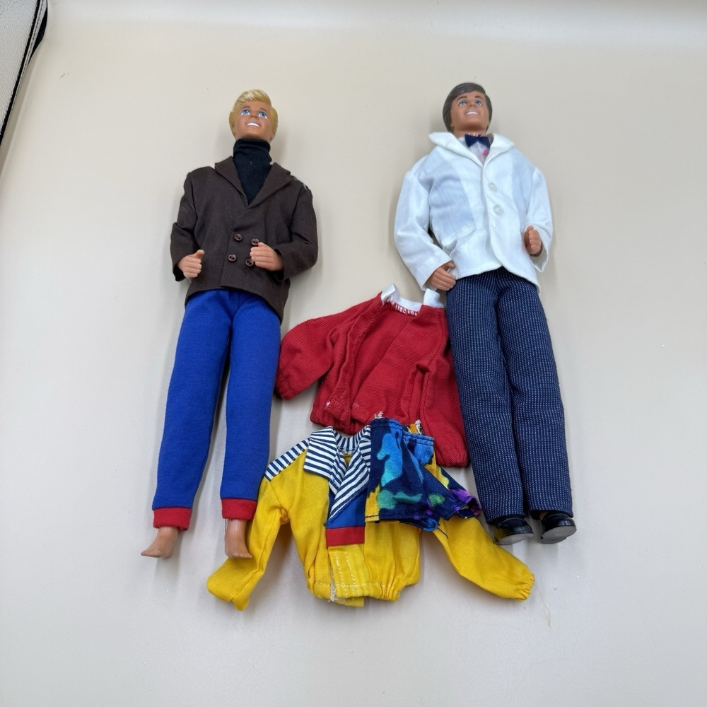 Vintage‎ 80s Ken Doll Lot Of 2 With Accessories Track Jacket Doctor Suit Barbie